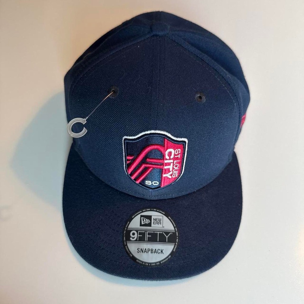 New Era St. Louis City 9Fifty SnapBack Hat in Navy Blue NWT